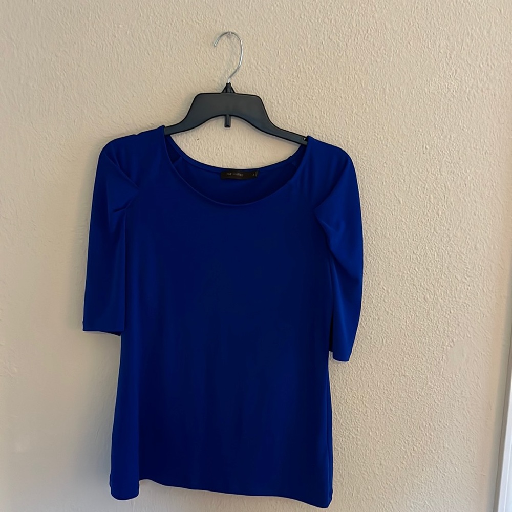Blue top